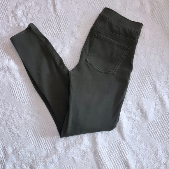 LIKE NEW SPANX Jean-ish Ankle Leggings In Olive/Army Green Size Small - Picture 7 of 8